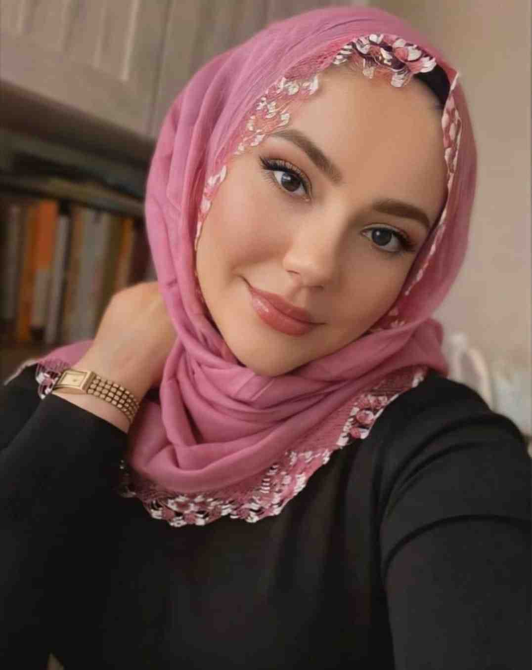 Pamukkale Güzel Bir Yaşam Escort Ala