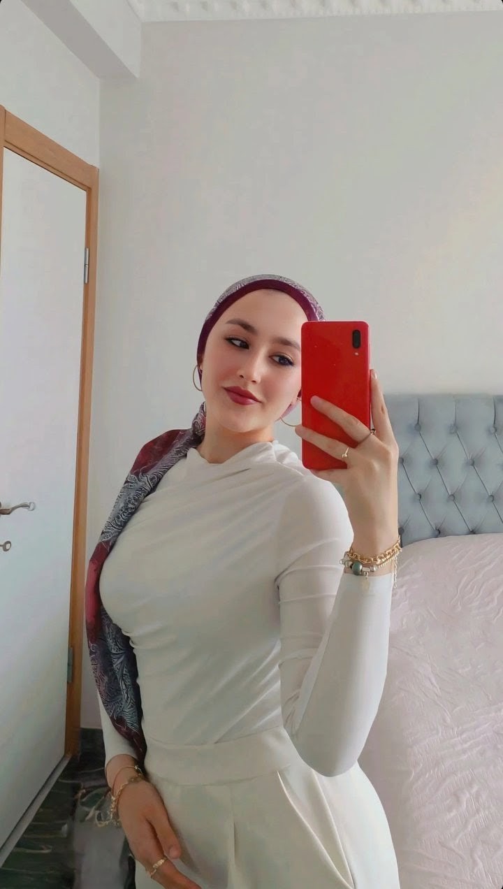 Pamukkale Enerji Dolu Kadın Escort Bayan Pınar